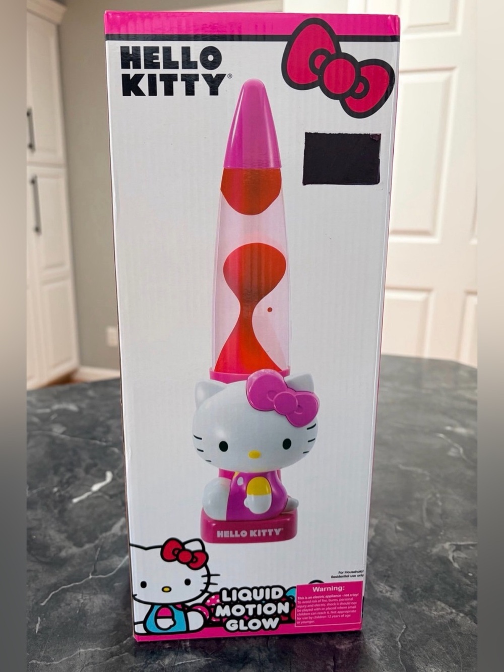 Hello kitty lava lamp